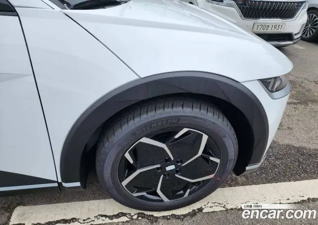 Hyundai Ioniq 5 2023 1.0 автомат (гидро), миниатюра 8 Hyundai Ioniq 5 2023 1.0 автомат (гидро), миниатюра 8
