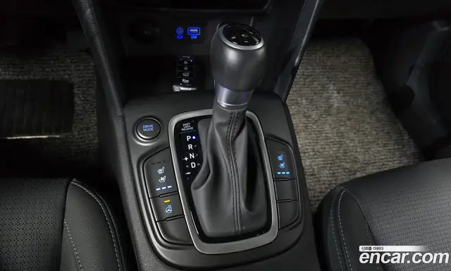 Hyundai Kona 2019 1.6 автомат (гидро), миниатюра 9