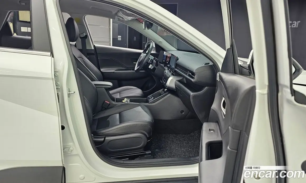 Hyundai Kona 2024 2.0 автомат (гидро), фото 17 Hyundai Kona 2024 2.0 автомат (гидро), фото 17