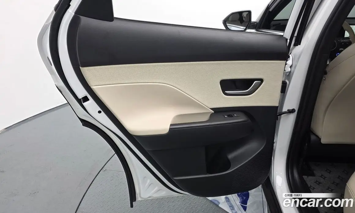 Hyundai Kona 2025 1.6 автомат (гидро), фото 14 Hyundai Kona 2025 1.6 автомат (гидро), фото 14