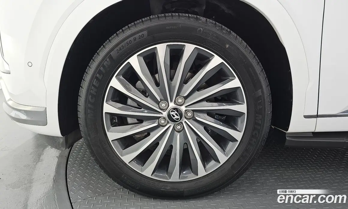 Hyundai Palisade 2023 2.2 автомат (гидро), фото 5