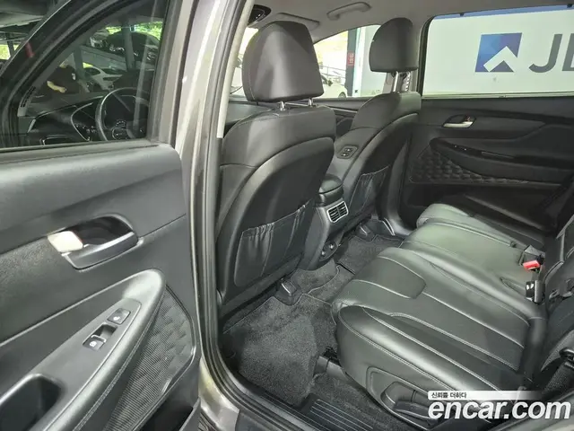 Hyundai Santa Fe 2022 2.2 автомат (гидро), миниатюра 11 Hyundai Santa Fe 2022 2.2 автомат (гидро), миниатюра 11