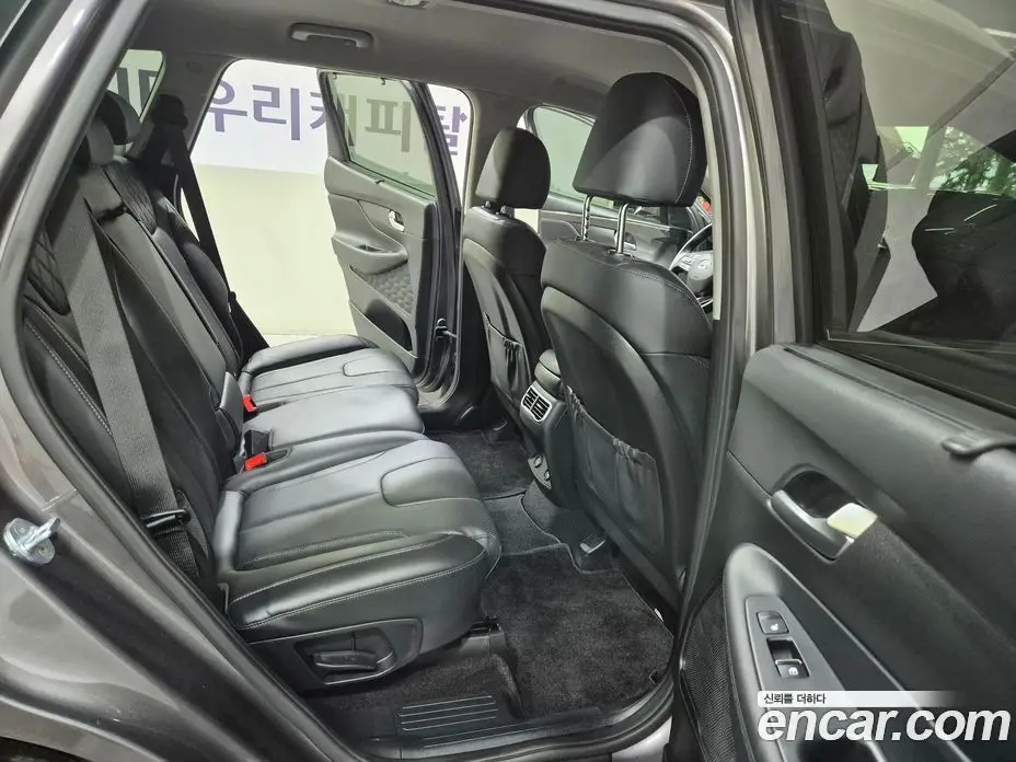 Hyundai Santa Fe 2022 2.2 автомат (гидро), фото 13 Hyundai Santa Fe 2022 2.2 автомат (гидро), фото 13