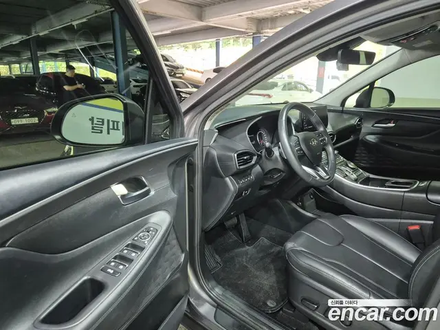 Hyundai Santa Fe 2022 2.2 автомат (гидро), миниатюра 10 Hyundai Santa Fe 2022 2.2 автомат (гидро), миниатюра 10