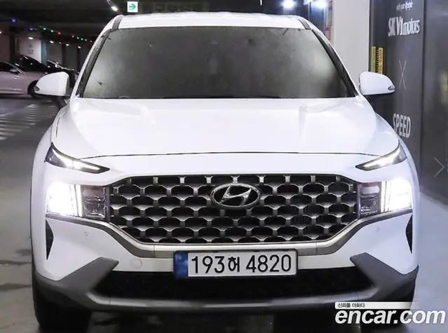 Hyundai Santa Fe, 2022, 45 933 км