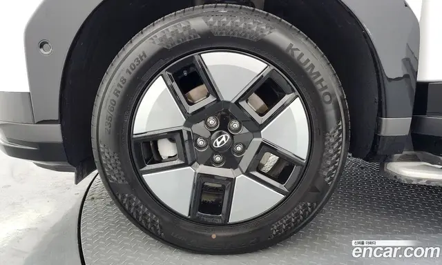 Hyundai Santa Fe 2024 1.6 автомат (гидро), миниатюра 5 Hyundai Santa Fe 2024 1.6 автомат (гидро), миниатюра 5