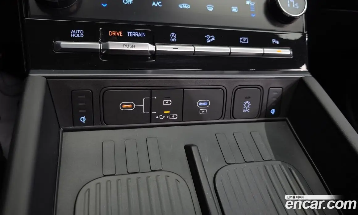 Hyundai Santa Fe 2024 2.5 автомат (гидро), фото 20 Hyundai Santa Fe 2024 2.5 автомат (гидро), фото 20