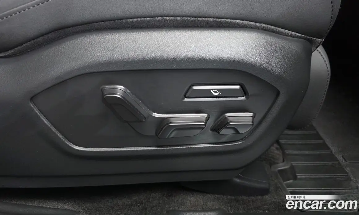 Hyundai Santa Fe 2024 2.5 автомат (гидро), фото 31 Hyundai Santa Fe 2024 2.5 автомат (гидро), фото 31
