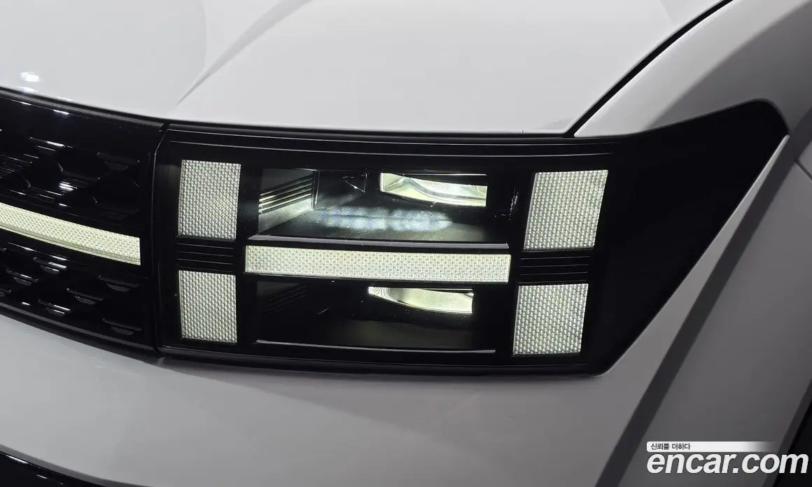Hyundai Santa Fe 2024 2.5 автомат (гидро), фото 8 Hyundai Santa Fe 2024 2.5 автомат (гидро), фото 8