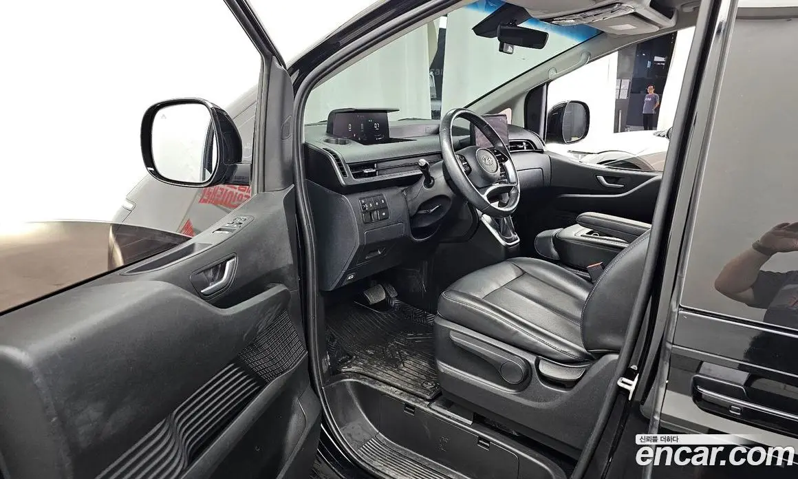 Hyundai Staria 2022 2.2 автомат (гидро), фото 13 Hyundai Staria 2022 2.2 автомат (гидро), фото 13