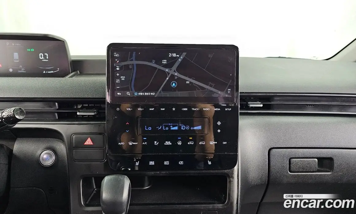 Hyundai Staria 2022 2.2 автомат (гидро), фото 20 Hyundai Staria 2022 2.2 автомат (гидро), фото 20