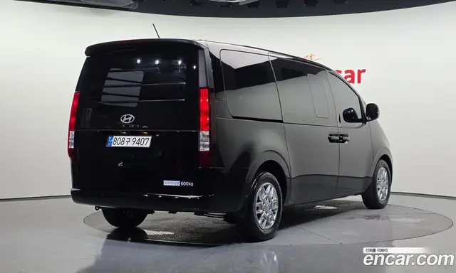 Hyundai Staria 2023 2.2 автомат (гидро), миниатюра 2 Hyundai Staria 2023 2.2 автомат (гидро), миниатюра 2