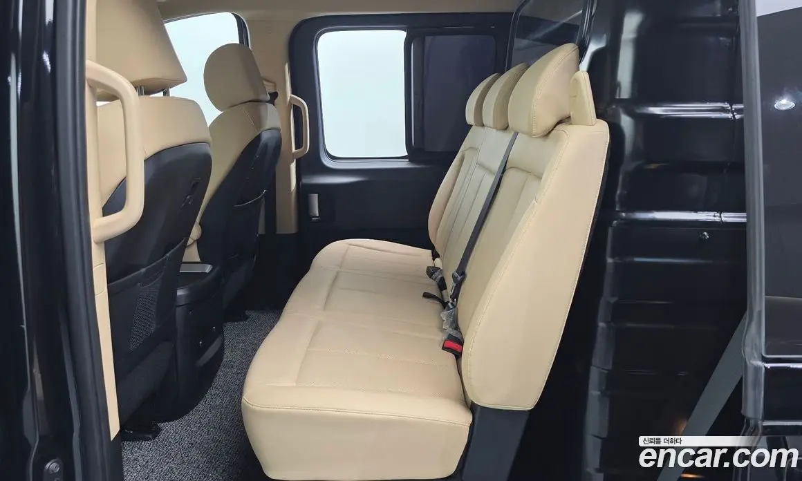 Hyundai Staria 2023 2.2 автомат (гидро), фото 17 Hyundai Staria 2023 2.2 автомат (гидро), фото 17