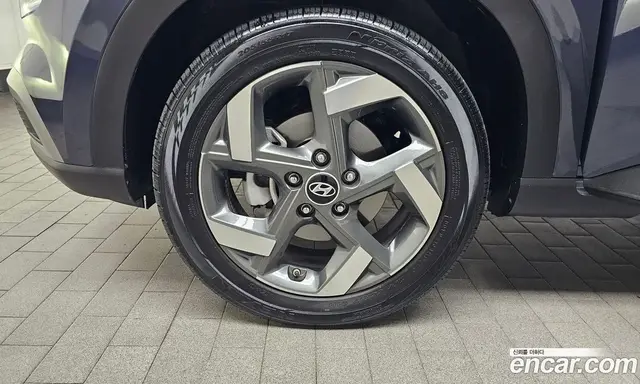 Hyundai Venue 2024 1.6 автомат (гидро), миниатюра 5 Hyundai Venue 2024 1.6 автомат (гидро), миниатюра 5