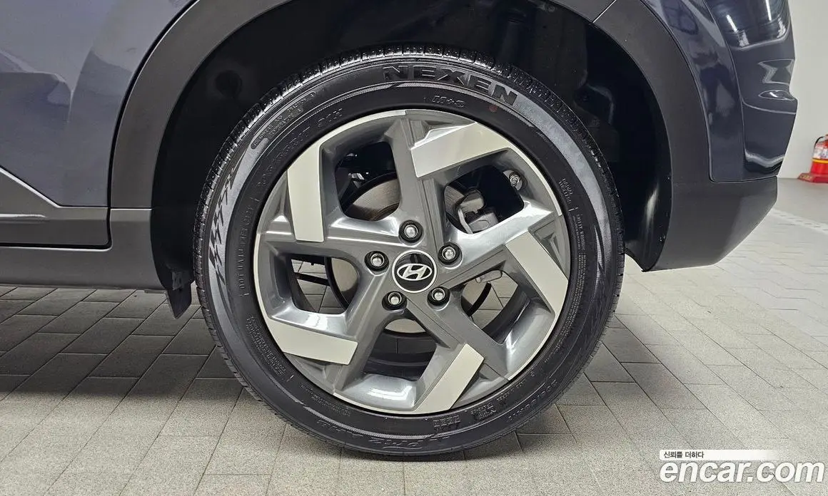 Hyundai Venue 2024 1.6 автомат (гидро), фото 7 Hyundai Venue 2024 1.6 автомат (гидро), фото 7