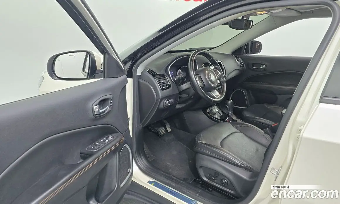 Jeep Compass 2020 2.4 автомат (гидро), фото 10 Jeep Compass 2020 2.4 автомат (гидро), фото 10