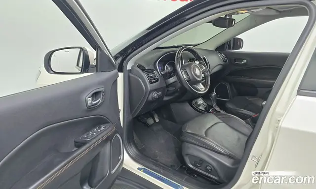 Jeep Compass 2020 2.4 автомат (гидро), миниатюра 10 Jeep Compass 2020 2.4 автомат (гидро), миниатюра 10