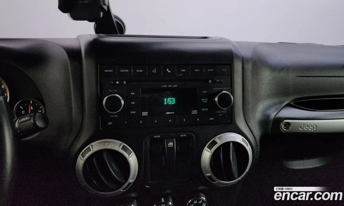 Jeep Wrangler 2011 3.8 автомат (гидро), фото 11