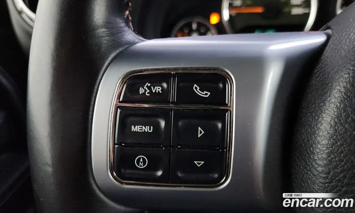 Jeep Wrangler 2011 3.8 автомат (гидро), фото 13