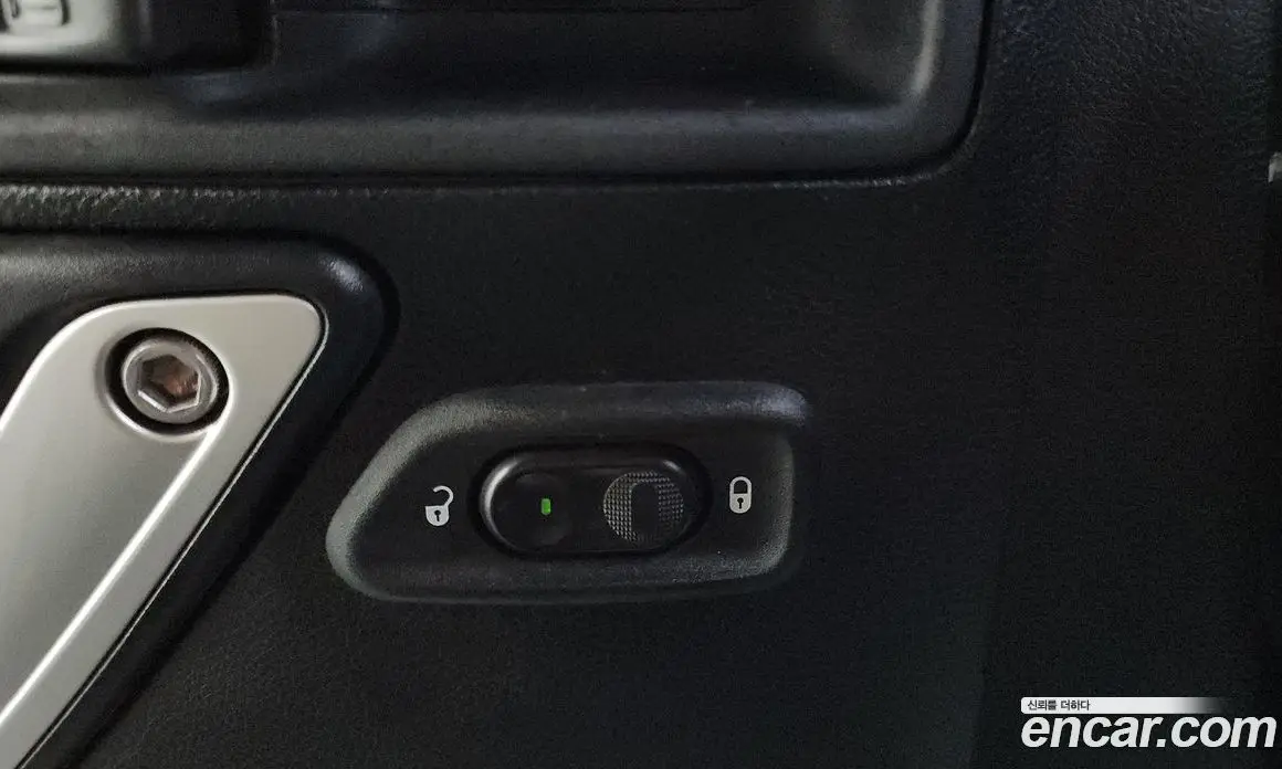 Jeep Wrangler 2011 3.8 автомат (гидро), фото 15