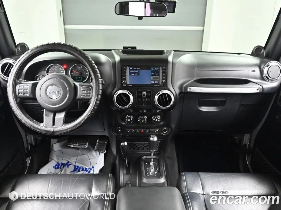 Jeep Wrangler 2012 2.8 автомат (гидро), фото 7