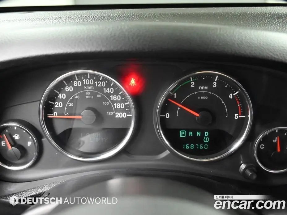 Jeep Wrangler 2012 2.8 автомат (гидро), фото 8