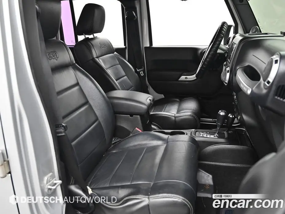Jeep Wrangler 2012 2.8 автомат (гидро), фото 10