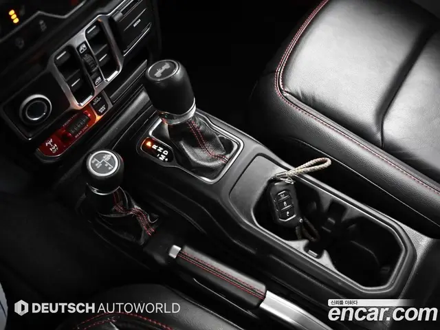 Jeep Wrangler 2021 2.0 автомат (гидро), миниатюра 9