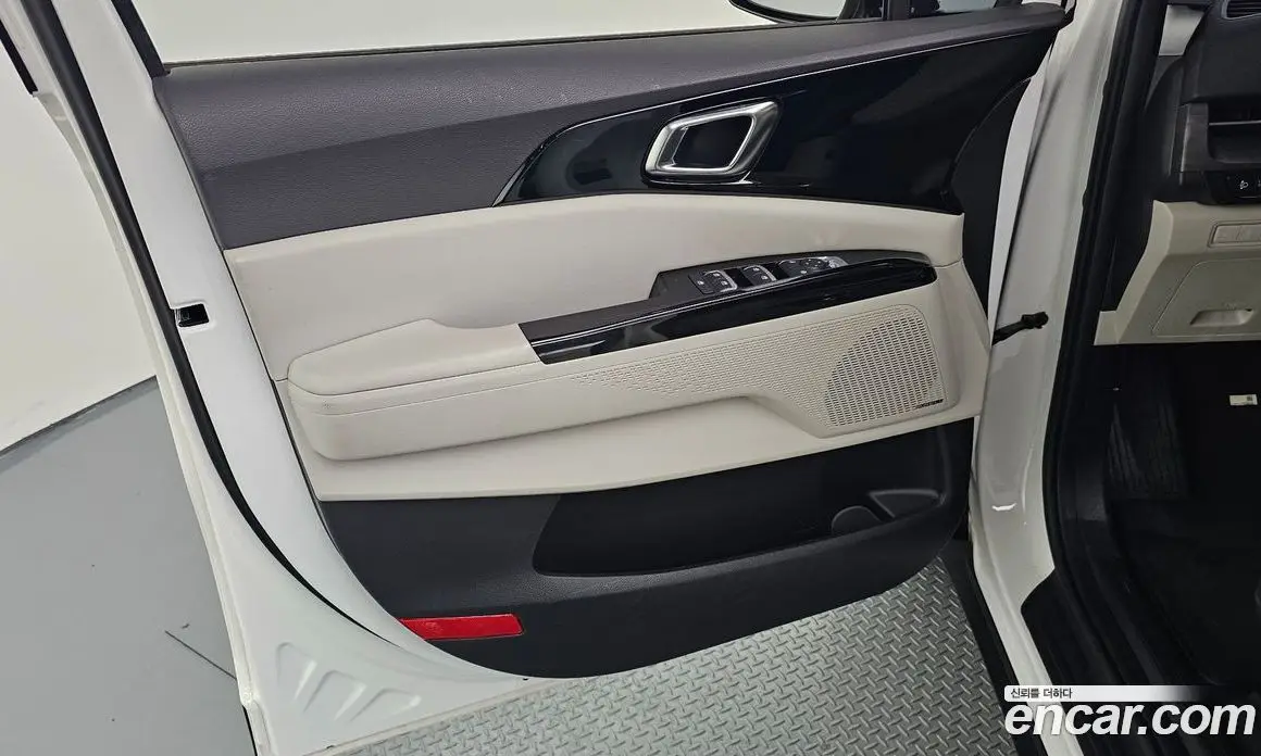 Kia Carnival 2022 3.5 автомат (гидро), фото 14 Kia Carnival 2022 3.5 автомат (гидро), фото 14