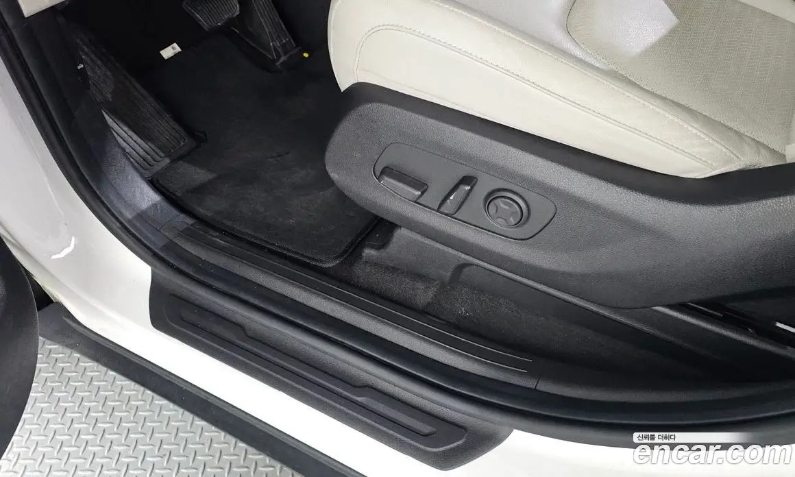 Kia Carnival 2022 3.5 автомат (гидро), фото 24 Kia Carnival 2022 3.5 автомат (гидро), фото 24