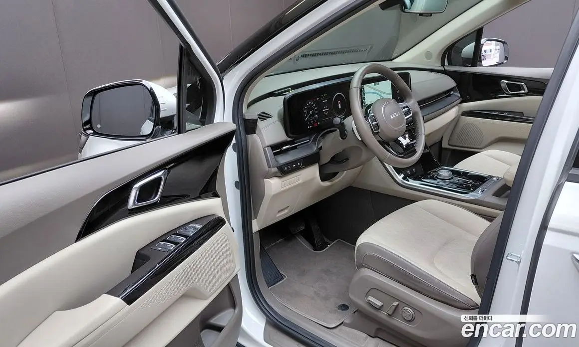 Kia Carnival 2023 3.5 автомат (гидро), фото 13 Kia Carnival 2023 3.5 автомат (гидро), фото 13