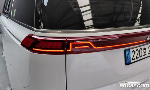 Kia Carnival 2023 3.5 автомат (гидро), миниатюра 9 Kia Carnival 2023 3.5 автомат (гидро), миниатюра 9