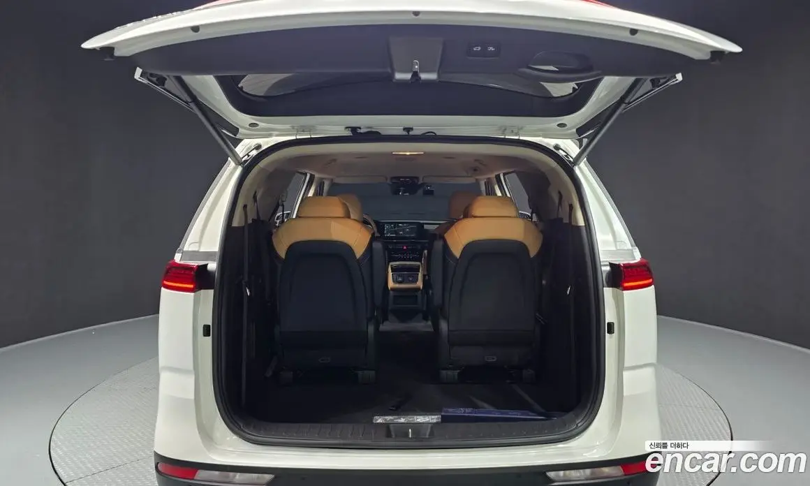 Kia Carnival 2023 3.5 автомат (гидро), фото 20
