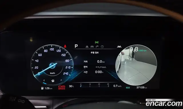 Kia Carnival 2023 3.5 автомат (гидро), миниатюра 8 Kia Carnival 2023 3.5 автомат (гидро), миниатюра 8