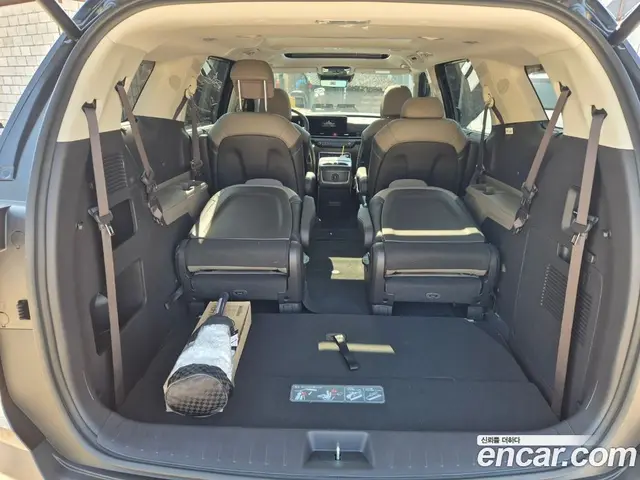 Kia Carnival 2025 1.6 автомат (гидро), миниатюра 8 Kia Carnival 2025 1.6 автомат (гидро), миниатюра 8