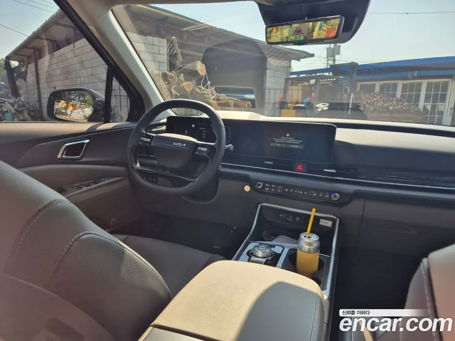Kia Carnival 2025 1.6 автомат (гидро), фото 10 Kia Carnival 2025 1.6 автомат (гидро), фото 10