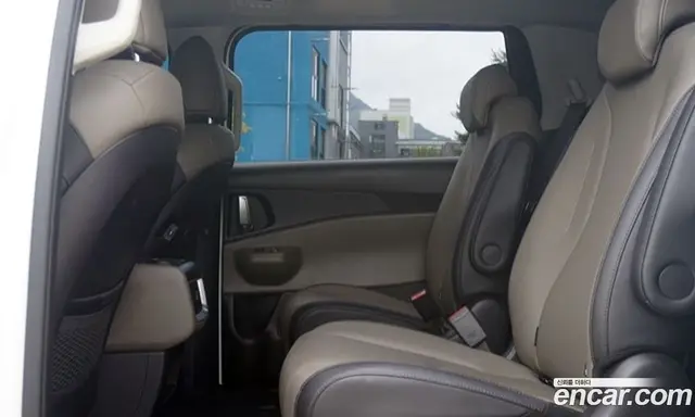 Kia Carnival 2025 1.6 автомат (гидро), миниатюра 11 Kia Carnival 2025 1.6 автомат (гидро), миниатюра 11