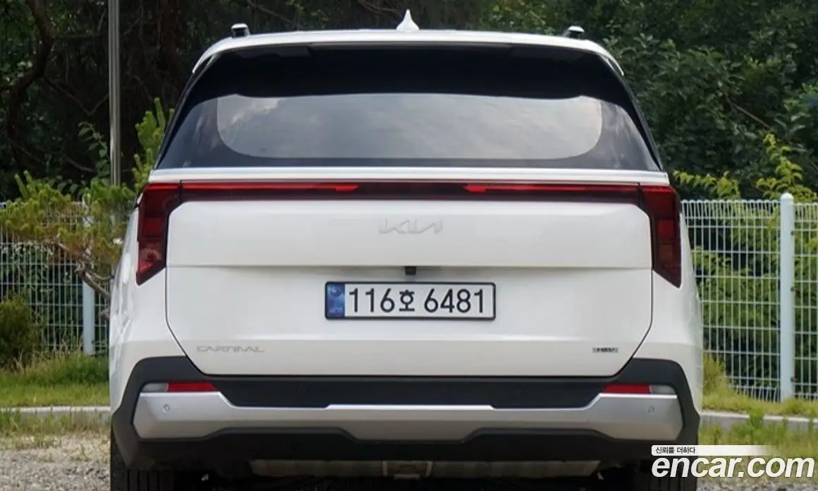 Kia Carnival 2025 1.6 автомат (гидро), фото 3 Kia Carnival 2025 1.6 автомат (гидро), фото 3