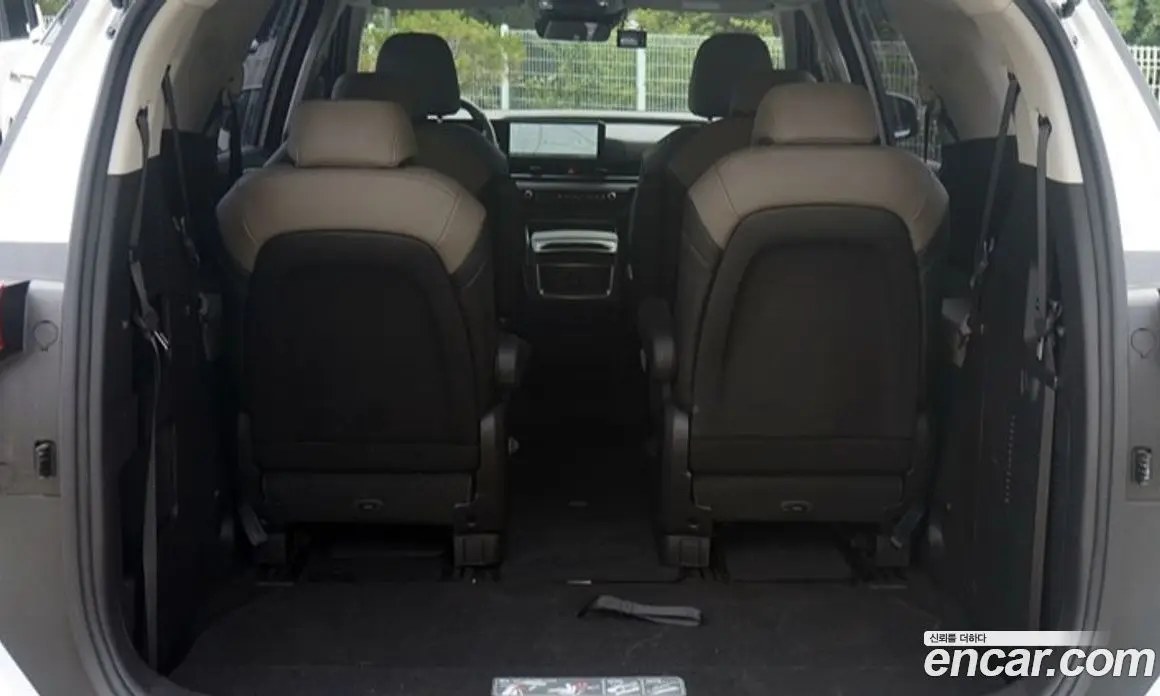 Kia Carnival 2025 1.6 автомат (гидро), фото 7 Kia Carnival 2025 1.6 автомат (гидро), фото 7