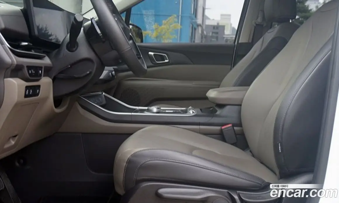 Kia Carnival 2025 1.6 автомат (гидро), фото 10 Kia Carnival 2025 1.6 автомат (гидро), фото 10