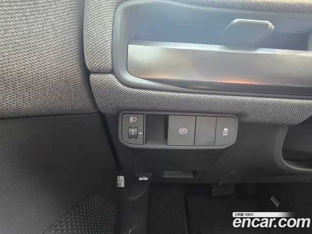 Kia EV3 2026 автомат (гидро), миниатюра 12