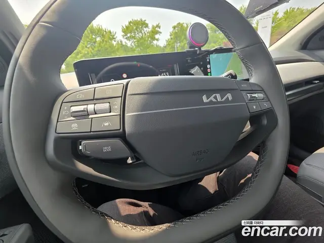 Kia EV3 2026 автомат (гидро), миниатюра 9 Kia EV3 2026 автомат (гидро), миниатюра 9