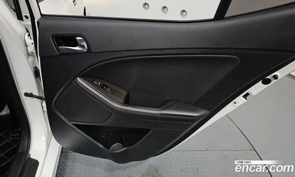 Kia K5 (Optima) 2014 2.0 автомат (гидро), фото 15 Kia K5 (Optima) 2014 2.0 автомат (гидро), фото 15