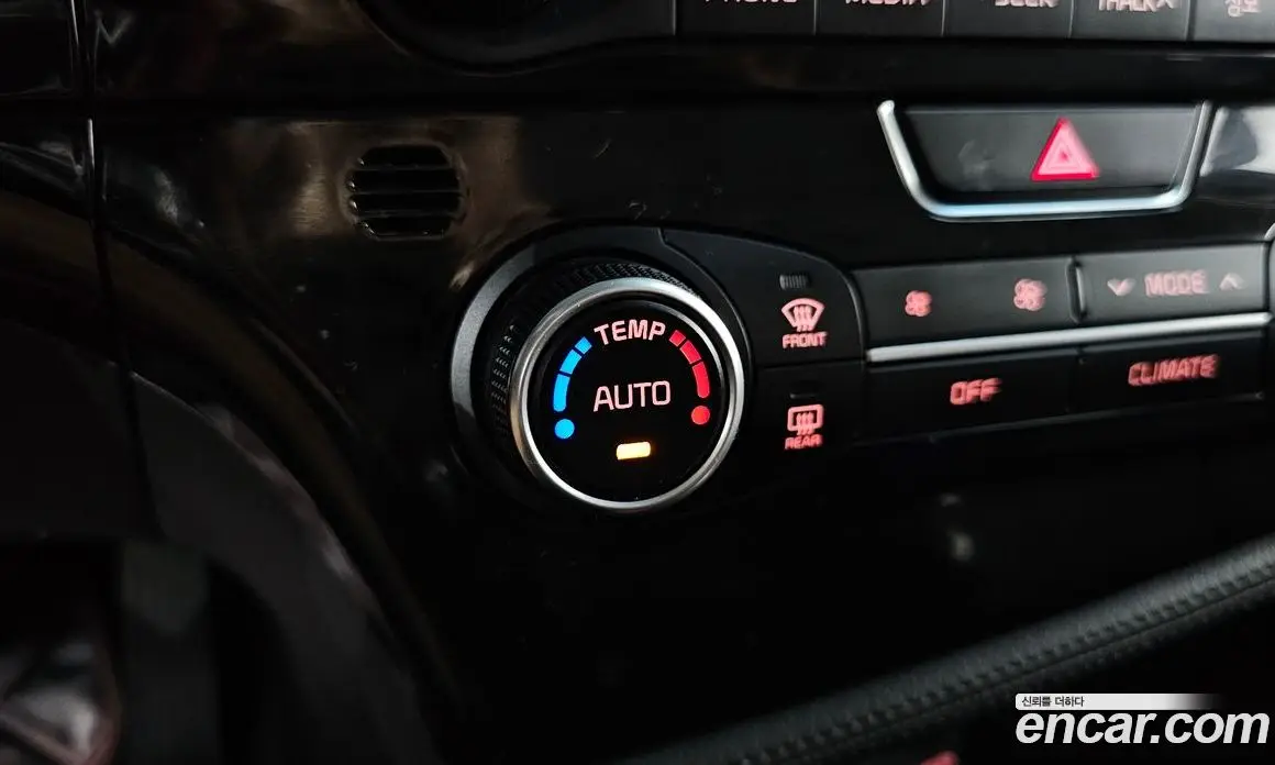 Kia K5 (Optima) 2014 2.0 автомат (гидро), фото 28 Kia K5 (Optima) 2014 2.0 автомат (гидро), фото 28