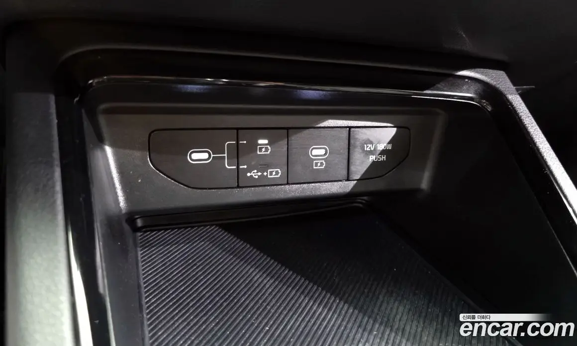 Kia K5 (Optima) 2024 2.0 автомат (гидро), фото 20 Kia K5 (Optima) 2024 2.0 автомат (гидро), фото 20