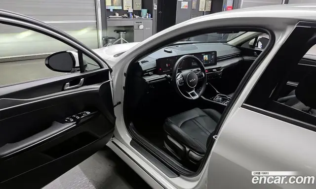 Kia K5 (Optima) 2024 2.0 автомат (гидро), миниатюра 10 Kia K5 (Optima) 2024 2.0 автомат (гидро), миниатюра 10
