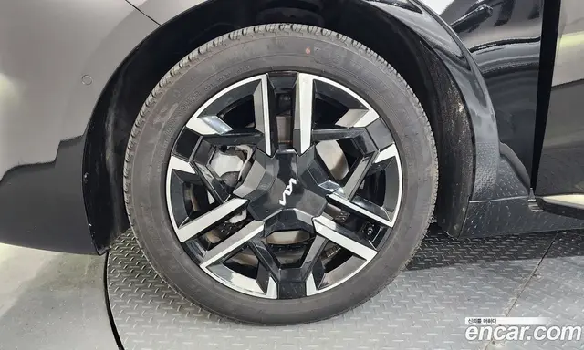 Kia K8 2025 1.6 автомат (гидро), миниатюра 5 Kia K8 2025 1.6 автомат (гидро), миниатюра 5