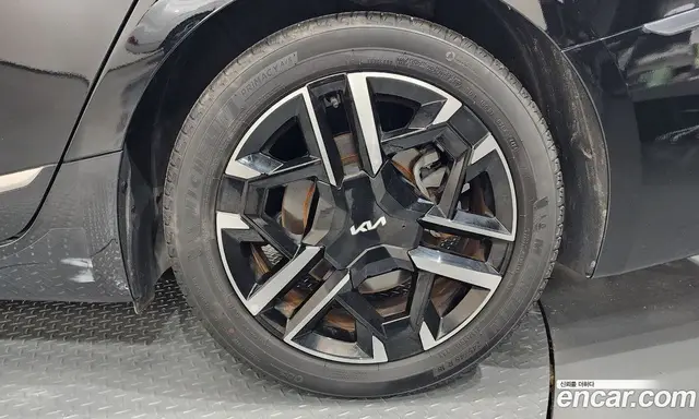 Kia K8 2025 1.6 автомат (гидро), миниатюра 7 Kia K8 2025 1.6 автомат (гидро), миниатюра 7