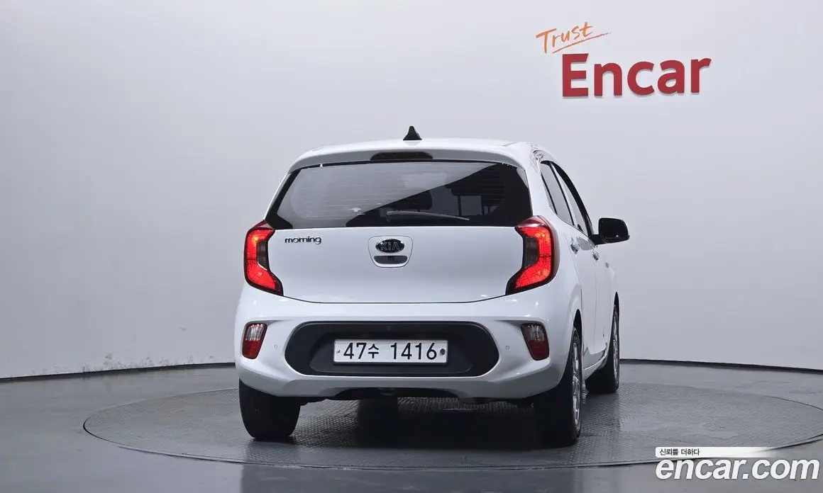 Kia Morning 2018 1.0 автомат (гидро), фото 4 Kia Morning 2018 1.0 автомат (гидро), фото 4