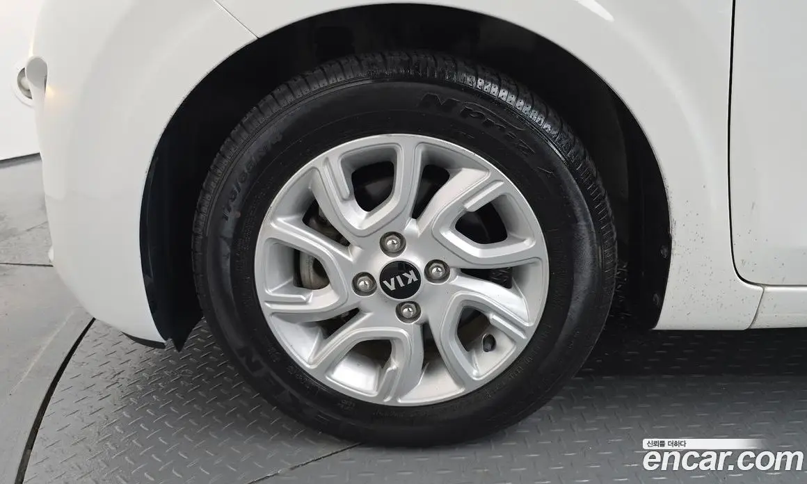 Kia Morning 2018 1.0 автомат (гидро), фото 5 Kia Morning 2018 1.0 автомат (гидро), фото 5